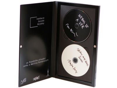 Všichni Dobří Rodáci - Dřevěná krabička s 1x Blu-Ray + 1x DVD